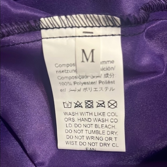 🆕 Off-Shoulder Corset Dress with Purple Skirt Medium - Picture 7 of 7